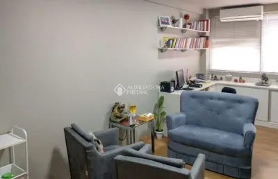 Sala comercial à venda na rua domingos martins, 111, centro, canoas, 44 m2 por r$ 199.900