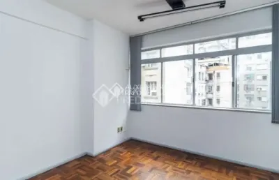 Sala comercial à venda na rua dos andradas, 1560, centro histórico, porto alegre, 39 m2 por r$ 83.000