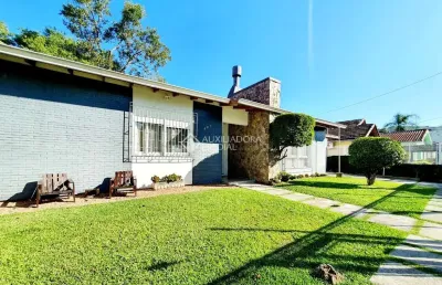 Casa em condomínio fechado com 3 quartos à venda na rua tamandaré, 807, camaquã, porto alegre, 227 m2 por r$ 994.000
