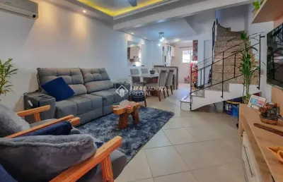 Casa em condomínio fechado com 2 quartos à venda na rua treze de maio, 630, rio branco, canoas, 103 m2 por r$ 279.500
