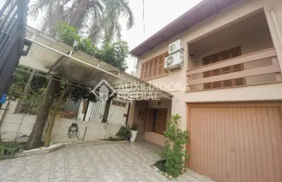 Casa em condomínio fechado com 4 quartos à venda na rua evangelina porto, 140, vila joão pessoa, porto alegre, 156 m2 por r$ 800.000
