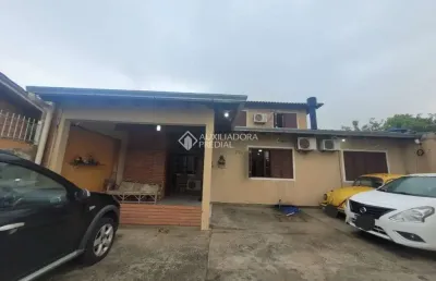Casa com 3 quartos à venda na rua doutor joão inácio, 756, sumaré, alvorada, 118 m2 por r$ 490.000