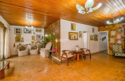 Casa com 3 quartos à venda na rua nossa senhora das graças, 154, glória, porto alegre, 200 m2 por r$ 550.000