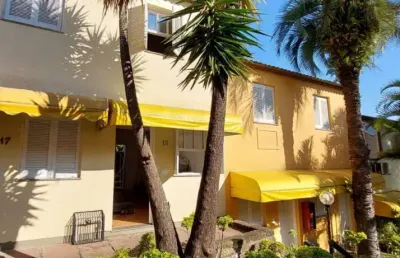 Casa em condomínio fechado com 1 quarto à venda na rua doutor sinval saldanha, 246, bom jesus, porto alegre, 36 m2 por r$ 114.000