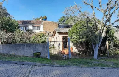 Casa com 3 quartos à venda na rua tijuca, 67, medianeira, porto alegre, 100 m2 por r$ 479.000