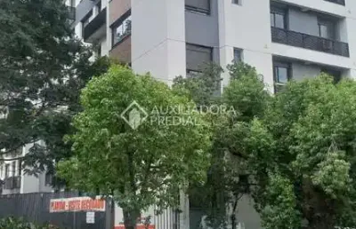 Apartamento com 2 quartos à venda na praça doutor gastão santos, 38, passo da areia, porto alegre, 63 m2 por r$ 609.000