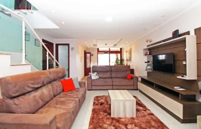 Casa em condomínio fechado com 4 quartos à venda na rua ângelo raphael frizzo, 95, mário quintana, porto alegre, 216 m2 por r$ 920.000