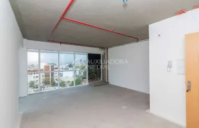 Sala comercial à venda na avenida senador tarso dutra, 135, petrópolis, porto alegre, 34 m2 por r$ 425.000