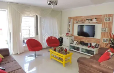 Casa em condomínio fechado com 3 quartos à venda na rua líbia, 141, vila ipiranga, porto alegre, 259 m2 por r$ 1.045.000