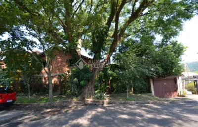 Casa com 4 quartos à venda na rua altos da amapá, 100, vila nova, porto alegre, 389 m2 por r$ 700.000