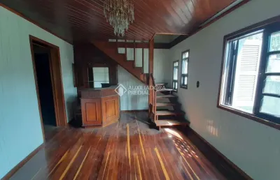 Casa com 5 quartos à venda na madrinheiro joão saturnino dos passos, 125, cruzeiro, caxias do sul, 300 m2 por r$ 689.000