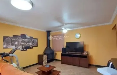 Casa com 4 quartos à venda na dos lírios, 608, charqueadas, caxias do sul, 337 m2 por r$ 850.000