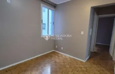 Apartamento com 2 quartos à venda na avenida júlio de castilhos, 1079, centro, caxias do sul, 49 m2 por r$ 260.000