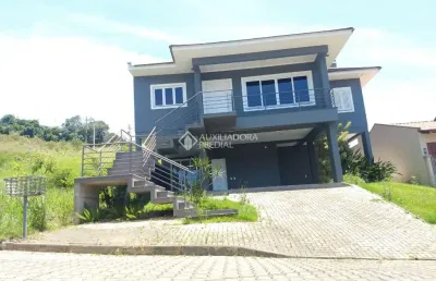 Casa com 3 quartos à venda na reinaldo ermel, 136, bom pastor, igrejinha, 179 m2 por r$ 1.300.000