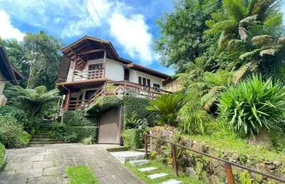 Casa em condomínio fechado com 3 quartos à venda na roberto eduardo xavier, 75, centro, gramado, 230 m2 por r$ 1.500.000
