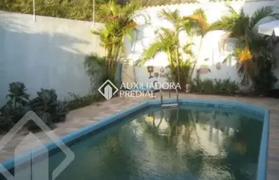 Casa com 3 quartos à venda na carlos de moura e cunha, doutor, 12, centro, guaíba, 167 m2 por r$ 950.000