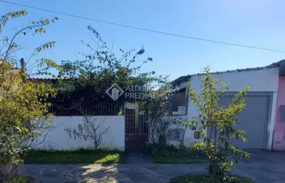 Casa em condomínio fechado com 2 quartos à venda na rua são paulo, 601, parque 35, guaíba, 80 m2 por r$ 300.000