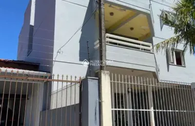 Casa com 5 quartos à venda na rua doutor joão césar krieger, 130, rubem berta, porto alegre, 301 m2 por r$ 1.100.000