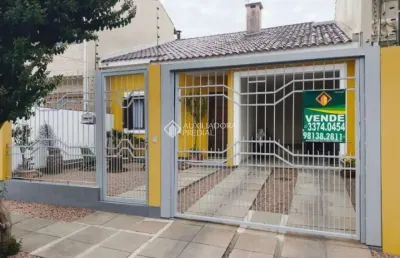 Casa com 2 quartos à venda na rua joão paulo ii, 80, harmonia, canoas, 87 m2 por r$ 480.000