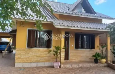 Casa com 4 quartos à venda na rua recife, 32, mathias velho, canoas, 160 m2 por r$ 680.000