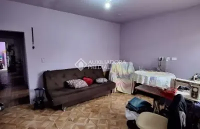 Casa com 3 quartos à venda na rua tarso galvão bueno filho, 284, farrapos, porto alegre, 44 m2 por r$ 350.000