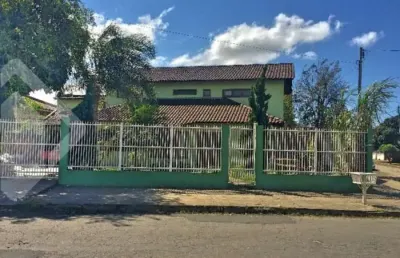 Casa em condomínio fechado com 4 quartos à venda na rua javaes, 12, sarandi, porto alegre, 280 m2 por r$ 848.000