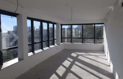 Sala comercial à venda na rua luzitana, 925, higienópolis, porto alegre, 40 m2 por r$ 255.000