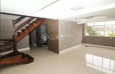Cobertura com 3 quartos à venda na rua frederico etzberger, 481, nonoai, porto alegre, 298 m2 por r$ 935.000