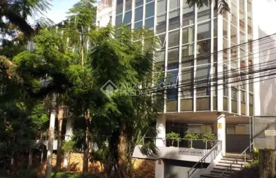 Sala comercial à venda na rua mariante, 239, rio branco, porto alegre, 59 m2 por r$ 499.000
