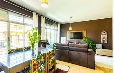 Casa com 3 quartos à venda na rua rezende costa, 558, sarandi, porto alegre, 143 m2 por r$ 620.000