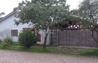Casa com 3 quartos à venda na rua francisca prezzi bolognesi, 561, hípica, porto alegre, 170 m2 por r$ 350.000