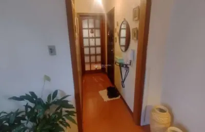 Apartamento com 3 quartos à venda na rua josé de alencar, 546, menino deus, porto alegre, 101 m2 por r$ 397.000