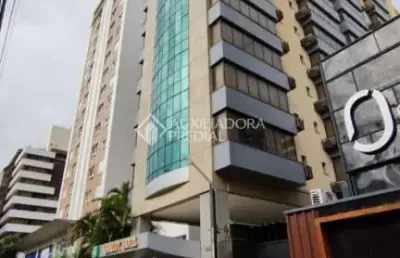 Flat com 1 quarto à venda na rua comendador caminha, 42, moinhos de vento, porto alegre, 30 m2 por r$ 349.000
