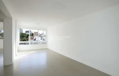 Apartamento com 2 quartos à venda na rua portugal, 584, são joão, porto alegre, 83 m2 por r$ 745.000