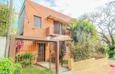 Apartamento com 2 quartos à venda na rua doutor voltaire pires, 697, santo antônio, porto alegre, 60 m2 por r$ 280.000