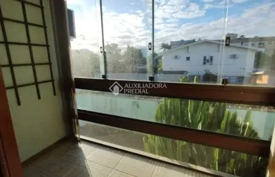 Casa em condomínio fechado com 2 quartos à venda na rua dona firmina, 170, vila são josé, porto alegre, 80 m2 por r$ 320.000