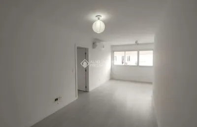 Apartamento com 3 quartos para alugar na rua monteiro lobato, 334, partenon, porto alegre, 74 m2 por r$ 3.200