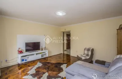 Apartamento com 3 quartos à venda na rua miguel couto, 420, menino deus, porto alegre, 131 m2 por r$ 650.000