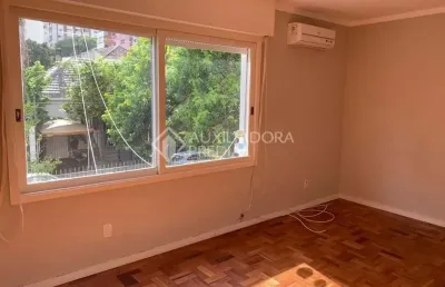 Apartamento com 3 quartos à venda na rua mariante, 876, rio branco, porto alegre, 127 m2 por r$ 500.000