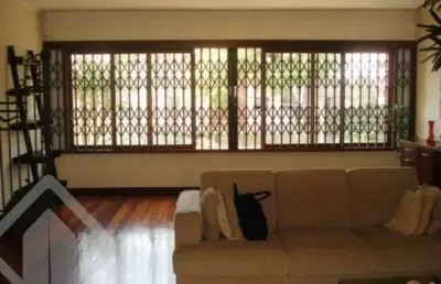 Casa em condomínio fechado com 4 quartos à venda na rua faria santos, 783, petrópolis, porto alegre, 421 m2 por r$ 2.120.000