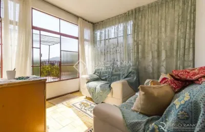Casa em condomínio fechado com 5 quartos à venda na rua caixa econômica, 132, santa tereza, porto alegre, 341 m2 por r$ 850.000