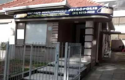 Casa em condomínio fechado com 1 quarto à venda na rua jaime telles, 31, petrópolis, porto alegre, 250 m2 por r$ 1.290.000