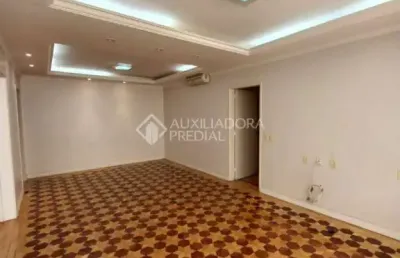 Apartamento com 3 quartos à venda na avenida independência, 876, independência, porto alegre, 139 m2 por r$ 890.000