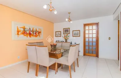 Casa com 4 quartos à venda na rua da prudência, 18, cavalhada, porto alegre, 189 m2 por r$ 800.000