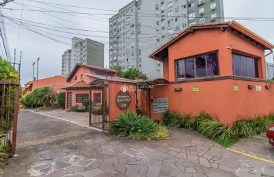 Casa em condomínio fechado com 2 quartos à venda na rua dom vital, 212, glória, porto alegre, 89 m2 por r$ 395.000