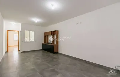 Casa com 2 quartos à venda na professora marlene maria de souza, 238, olaria, canoas, 61 m2 por r$ 289.000