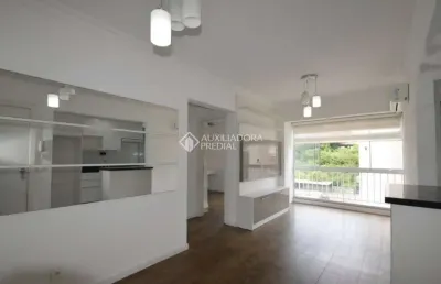 Apartamento com 2 quartos à venda na rua brasil, 1375, centro, canoas, 58 m2 por r$ 441.000