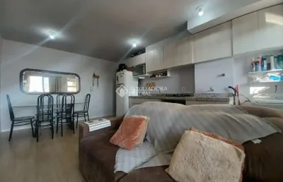 Apartamento com 2 quartos à venda na carlos alberto lauermann nunes, 210, olaria, canoas, 51 m2 por r$ 300.000