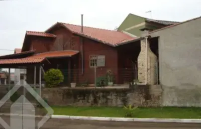 Casa com 4 quartos à venda na rua doutor alfredo angelo filho, 450, igara, canoas, 200 m2 por r$ 426.000