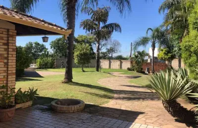 Casa em condomínio fechado com 2 quartos à venda na rua selso fidélis jardim, 1000, olaria, canoas, 234 m2 por r$ 1.500.000